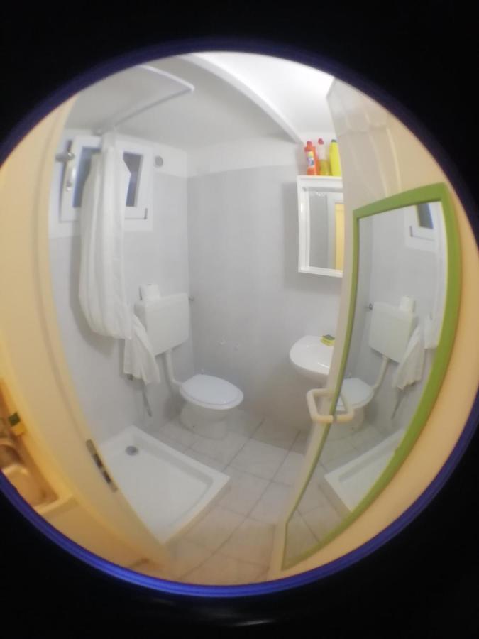 Over The Rainbow - Cozy Studio In The Centre Of Ferrara Apartman Kültér fotó