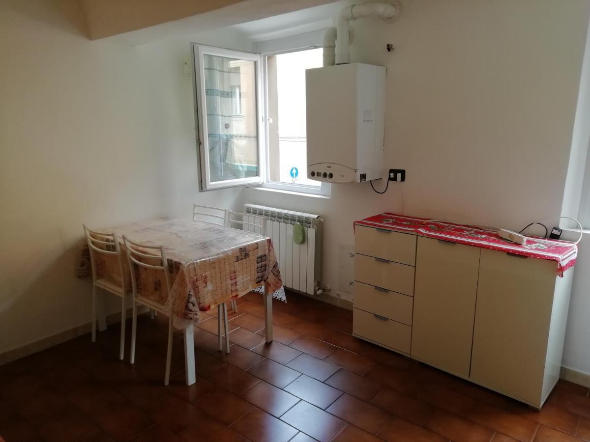Over The Rainbow - Cozy Studio In The Centre Of Ferrara Apartman Kültér fotó